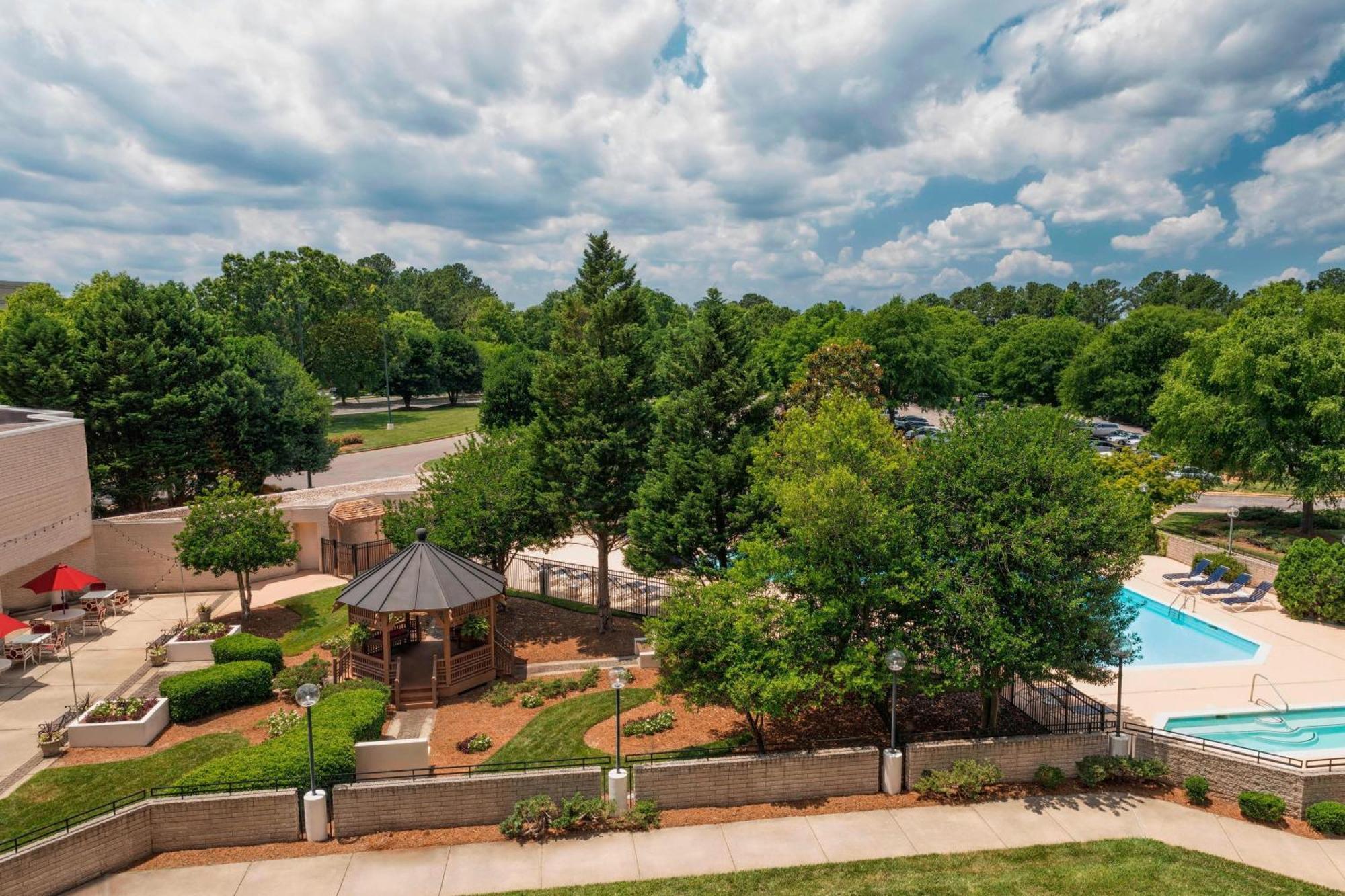 Sheraton Imperial Hotel Raleigh-Durham Airport At Research Triangle Park Exterior photo